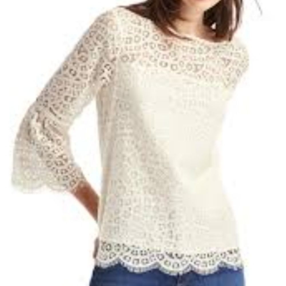 gap Cream Ivory White lace top shirt s xs blouse small bell sleeve soft girl